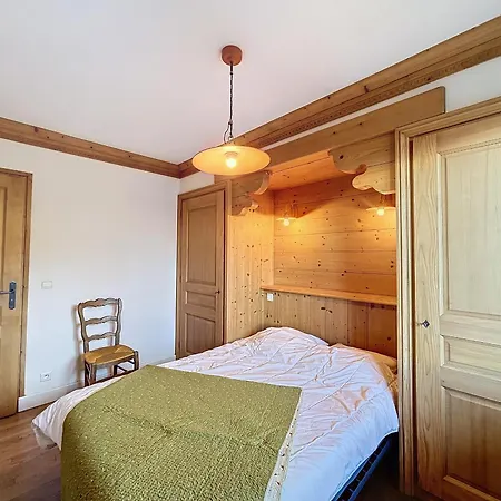 9 Personnes A Combloux, Mont Blanc - Fr-1-560-125 Chalet *