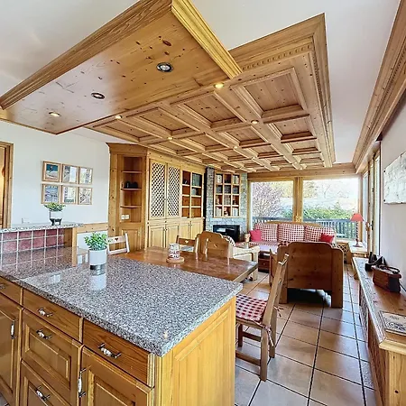 Chalet 9 Personnes A Combloux, Mont Blanc - Fr-1-560-125